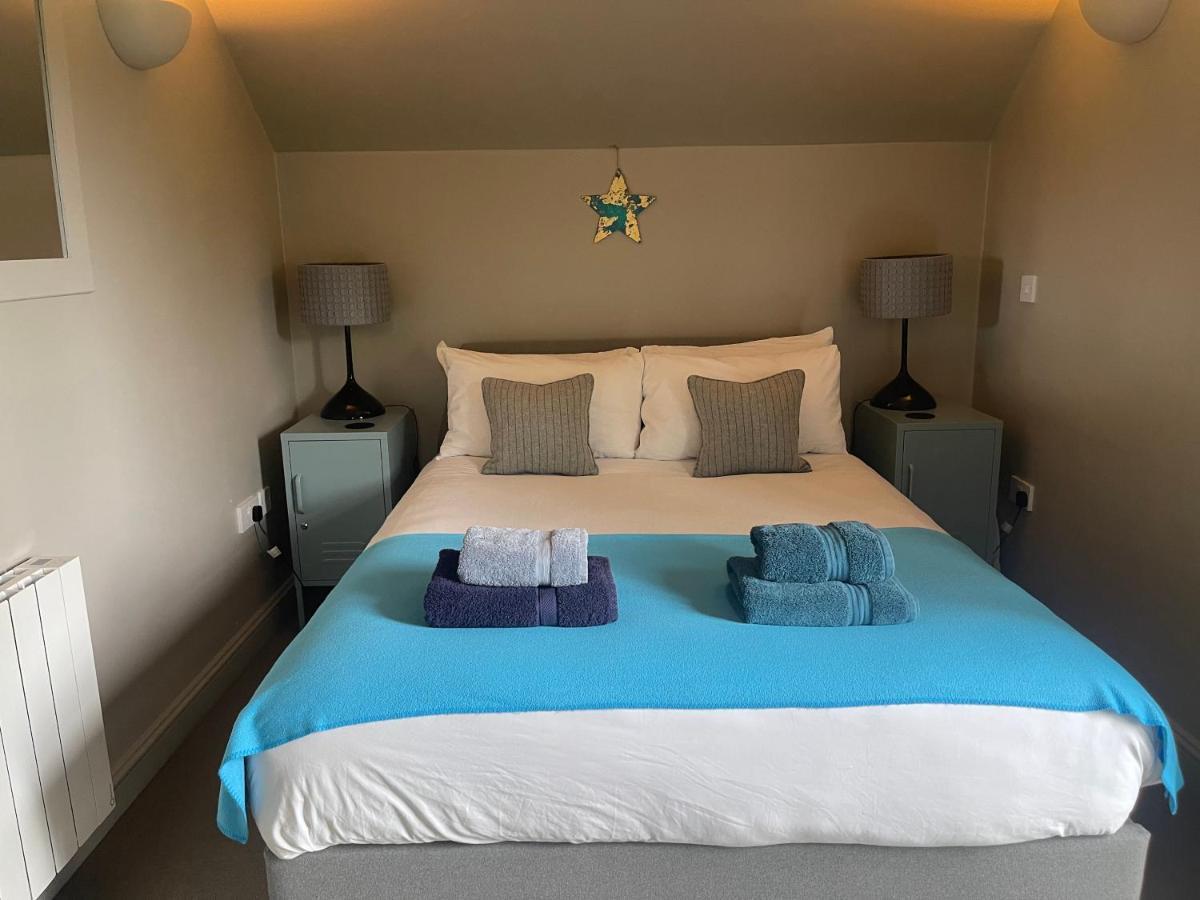 Carp'S Rise Cottage Somerford Keynes Екстер'єр фото