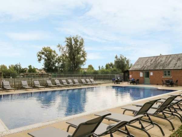 Carp'S Rise Cottage Somerford Keynes Екстер'єр фото
